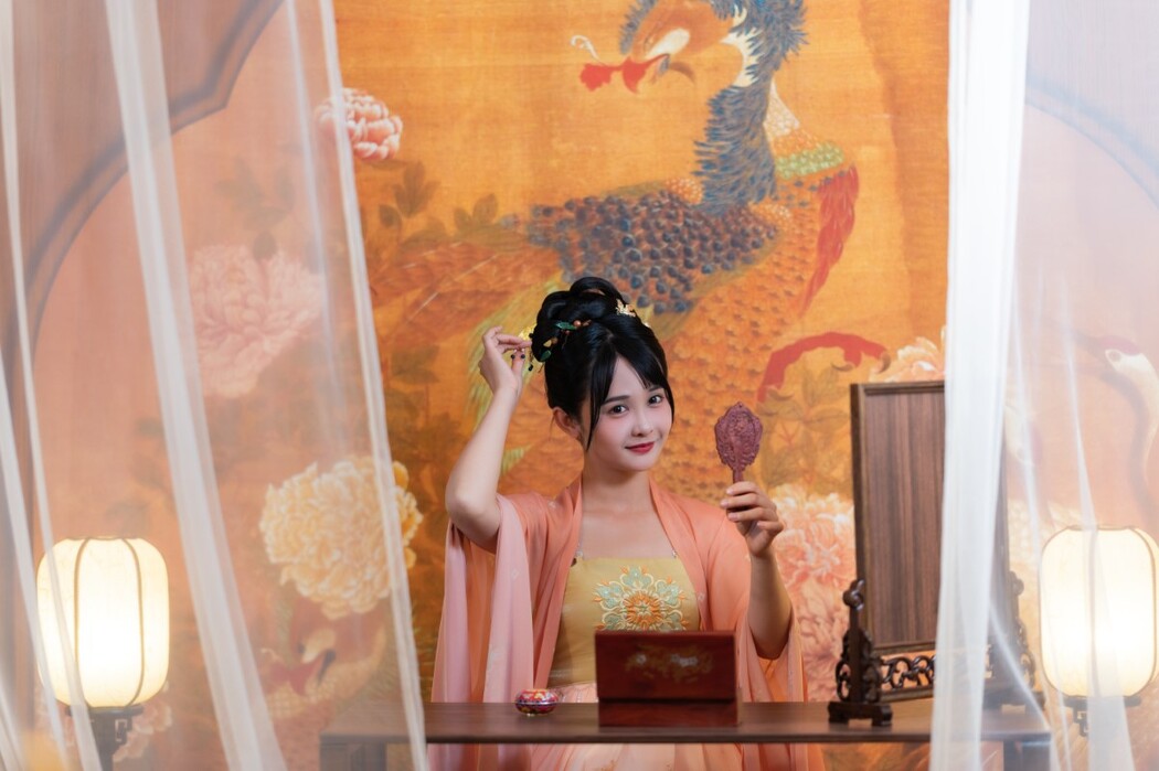 YiTuYu艺图语 Vol.1714 Yang Fu Yu