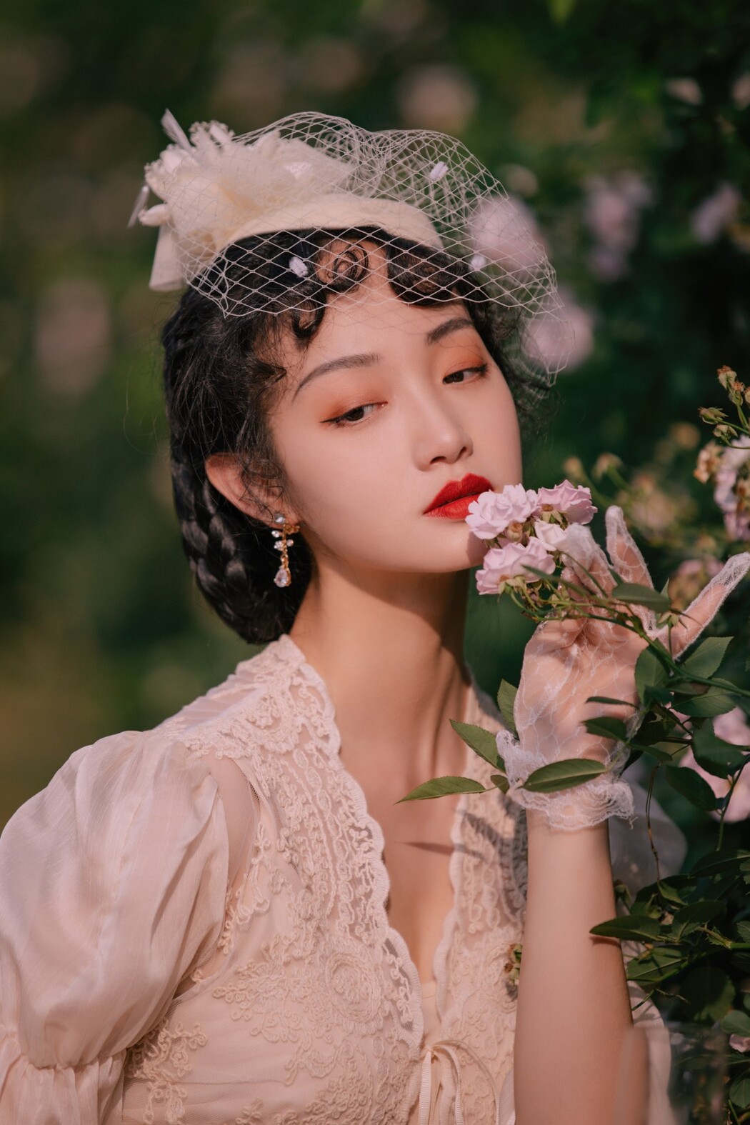 YiTuYu艺图语 Vol.1687 Ling Zi Xi