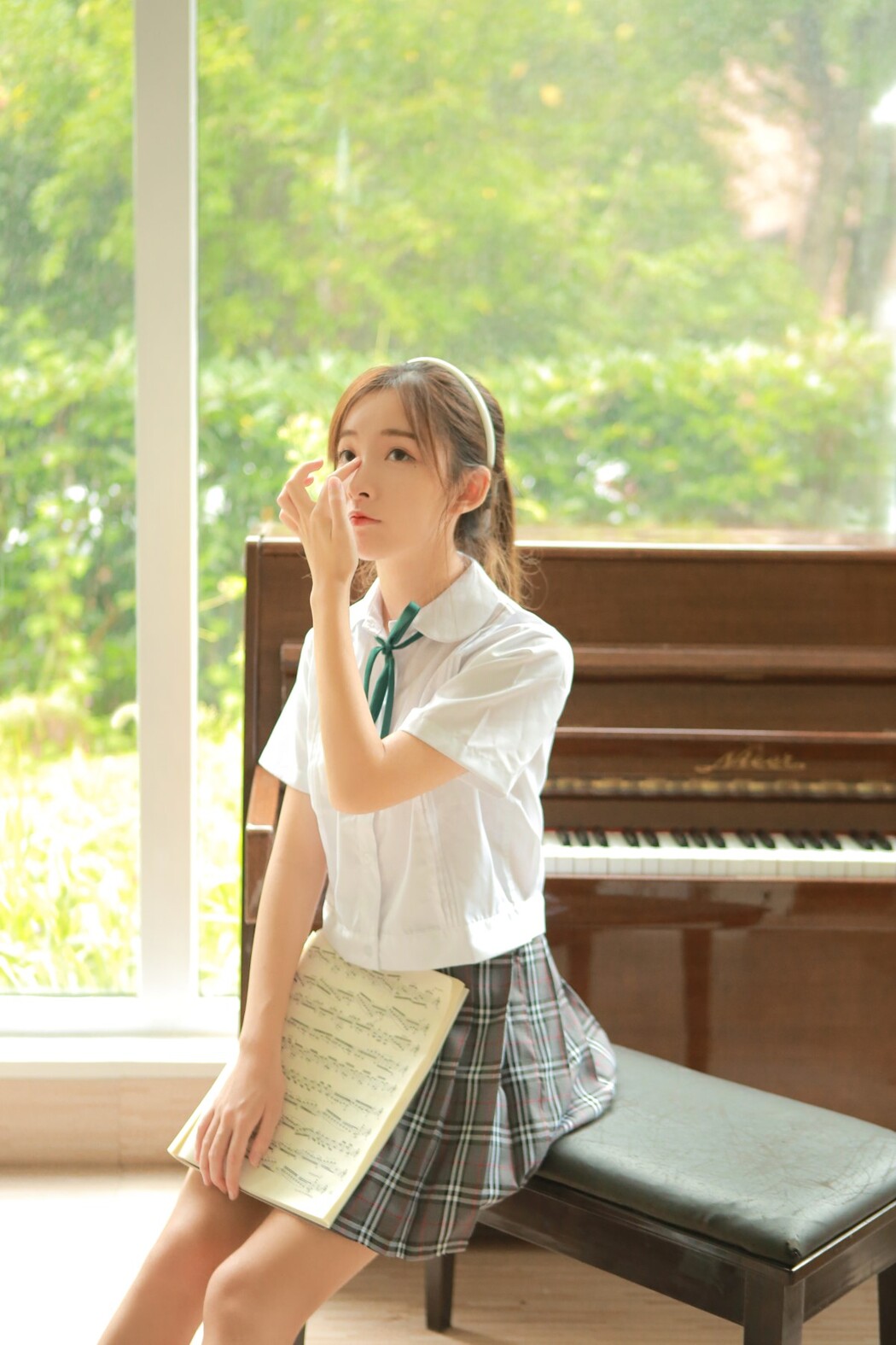 YiTuYu艺图语 Vol.1677 SNH48-Xu Shi Qi