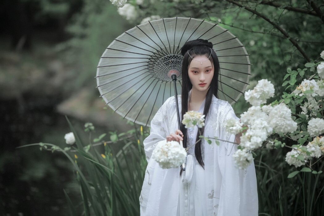 YiTuYu艺图语 Vol.1674 Yun Zhi Shi Xiao Hu Li Ya