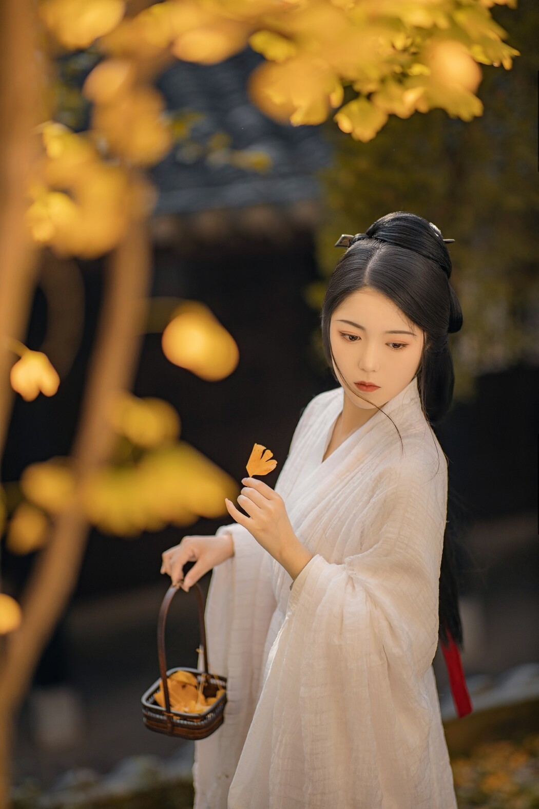 YiTuYu艺图语 Vol.1692 Tong Tong