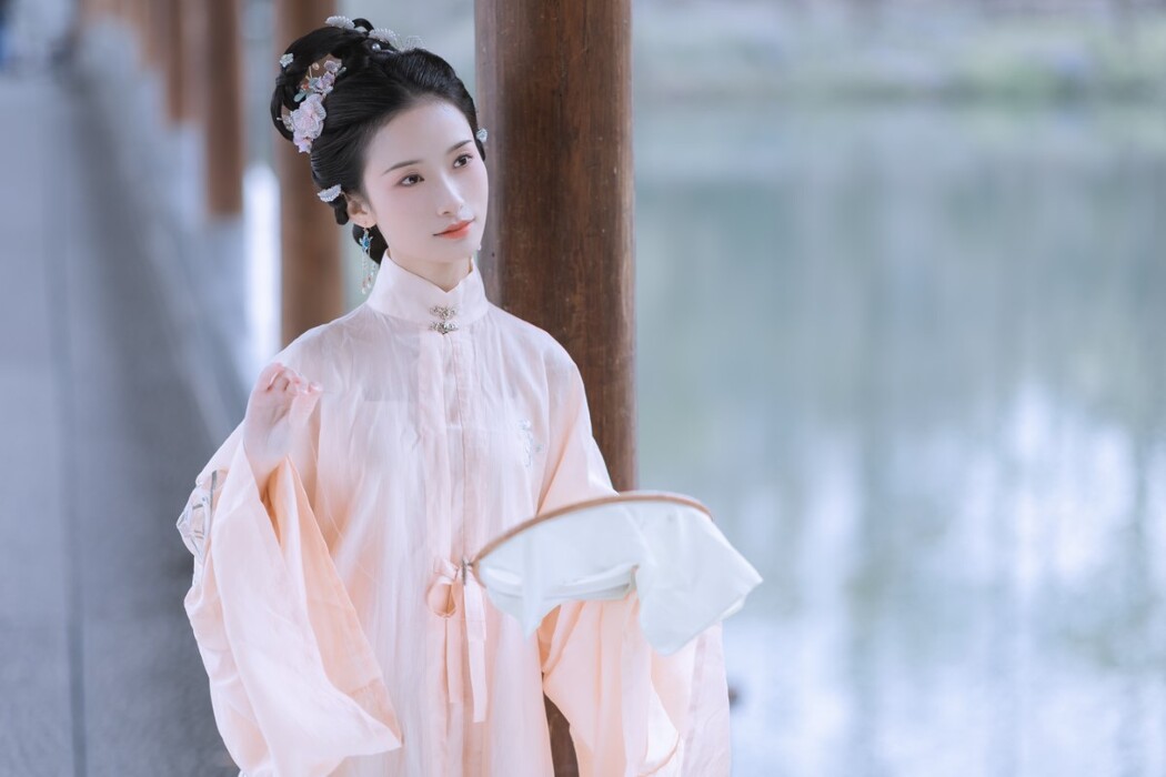 YiTuYu艺图语 Vol.1672 Mou Xiao Yao
