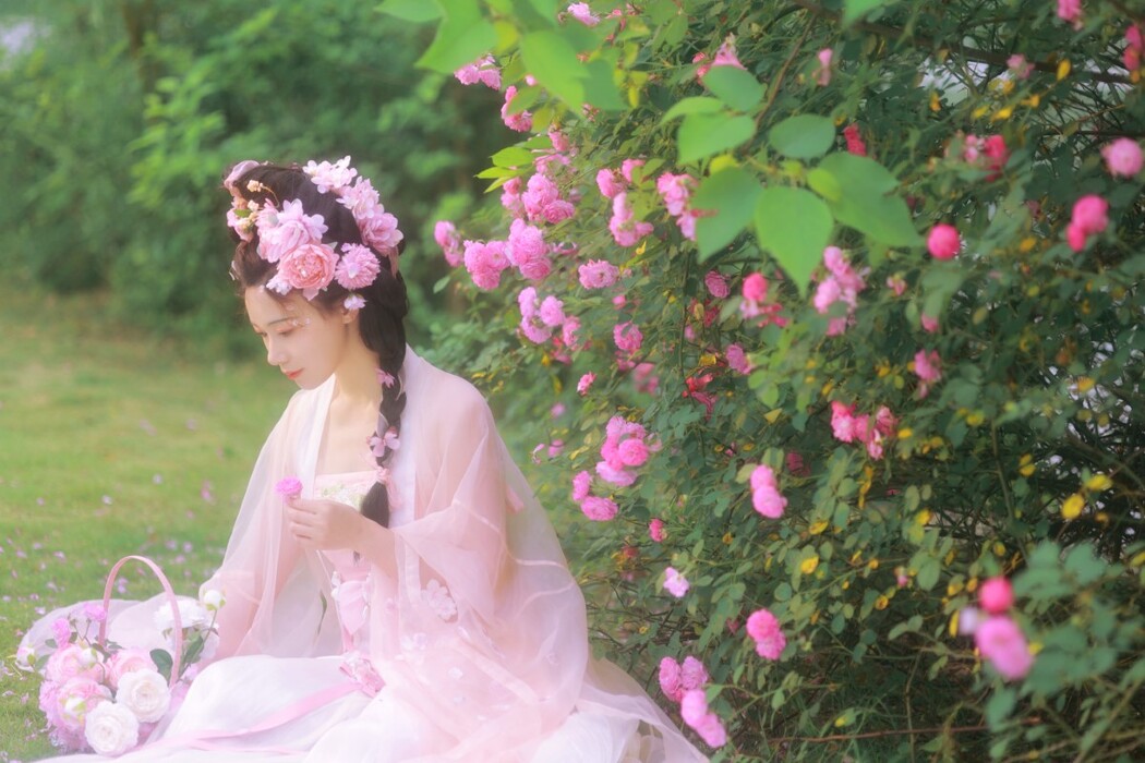 YiTuYu艺图语 Vol.1705 Xiao Xiao