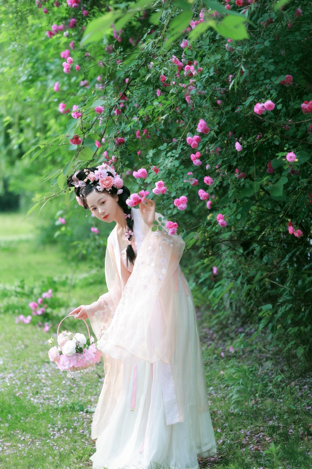 YiTuYu艺图语 Vol.1705 Xiao Xiao