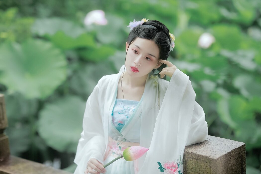YiTuYu艺图语 Vol.1681 Miao Miao Jia De Xiao Yu Gan