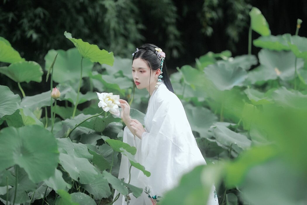 YiTuYu艺图语 Vol.1681 Miao Miao Jia De Xiao Yu Gan