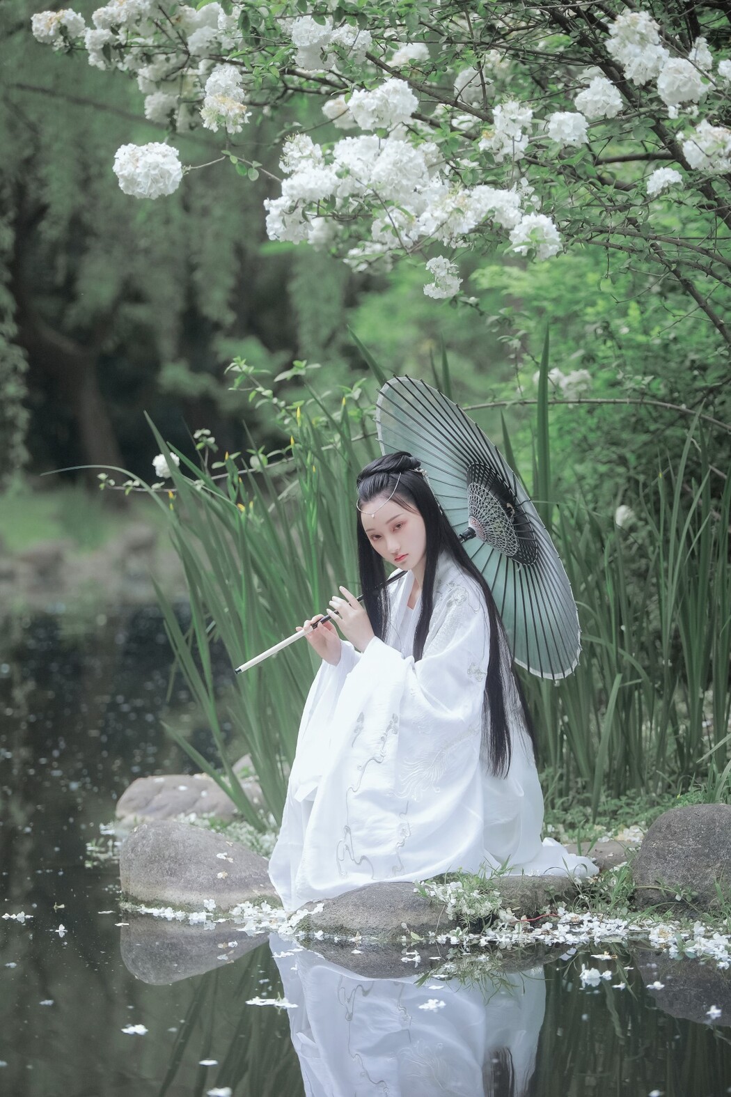 YiTuYu艺图语 Vol.1674 Yun Zhi Shi Xiao Hu Li Ya