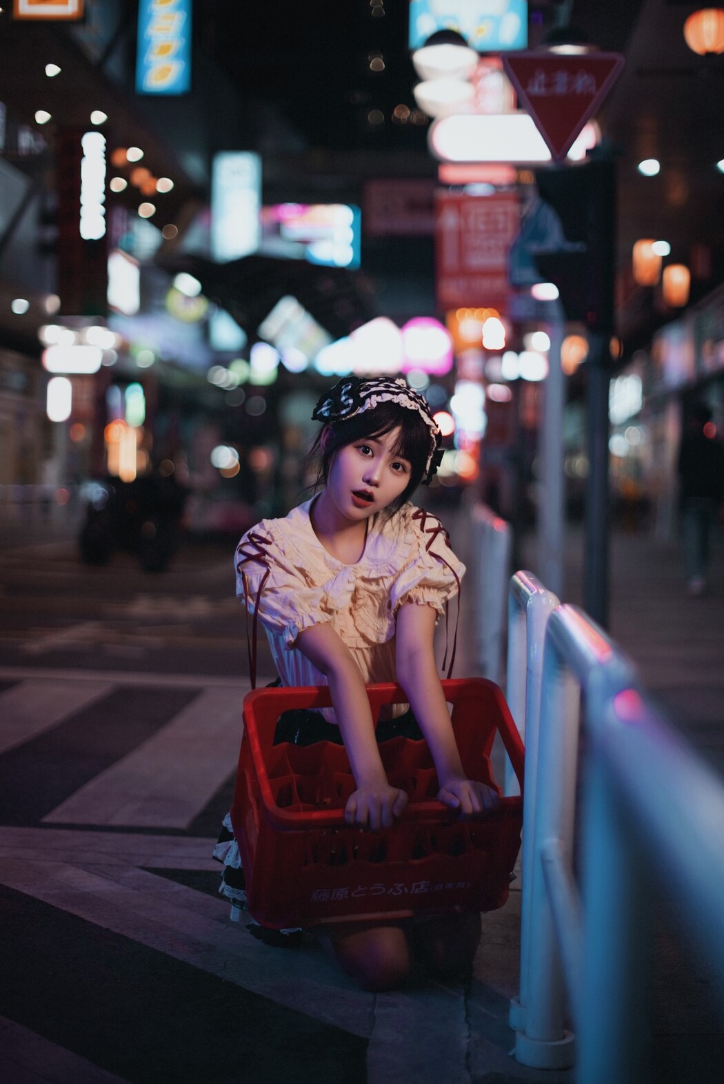 YiTuYu艺图语 Vol.1720 Xiao Guan