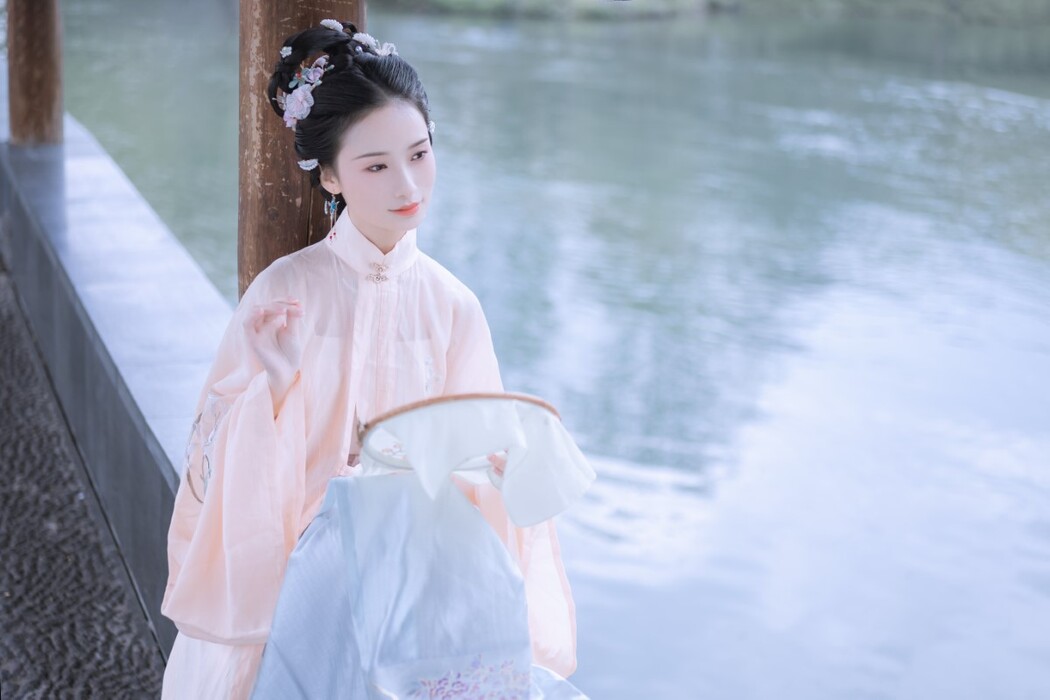 YiTuYu艺图语 Vol.1672 Mou Xiao Yao