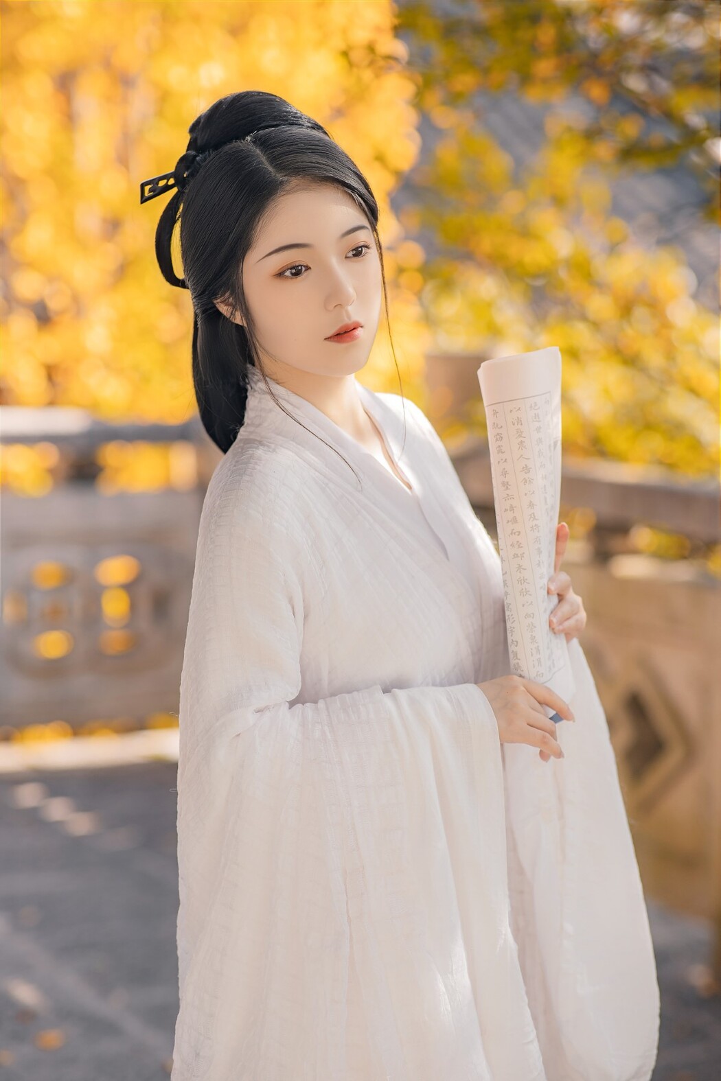 YiTuYu艺图语 Vol.1692 Tong Tong