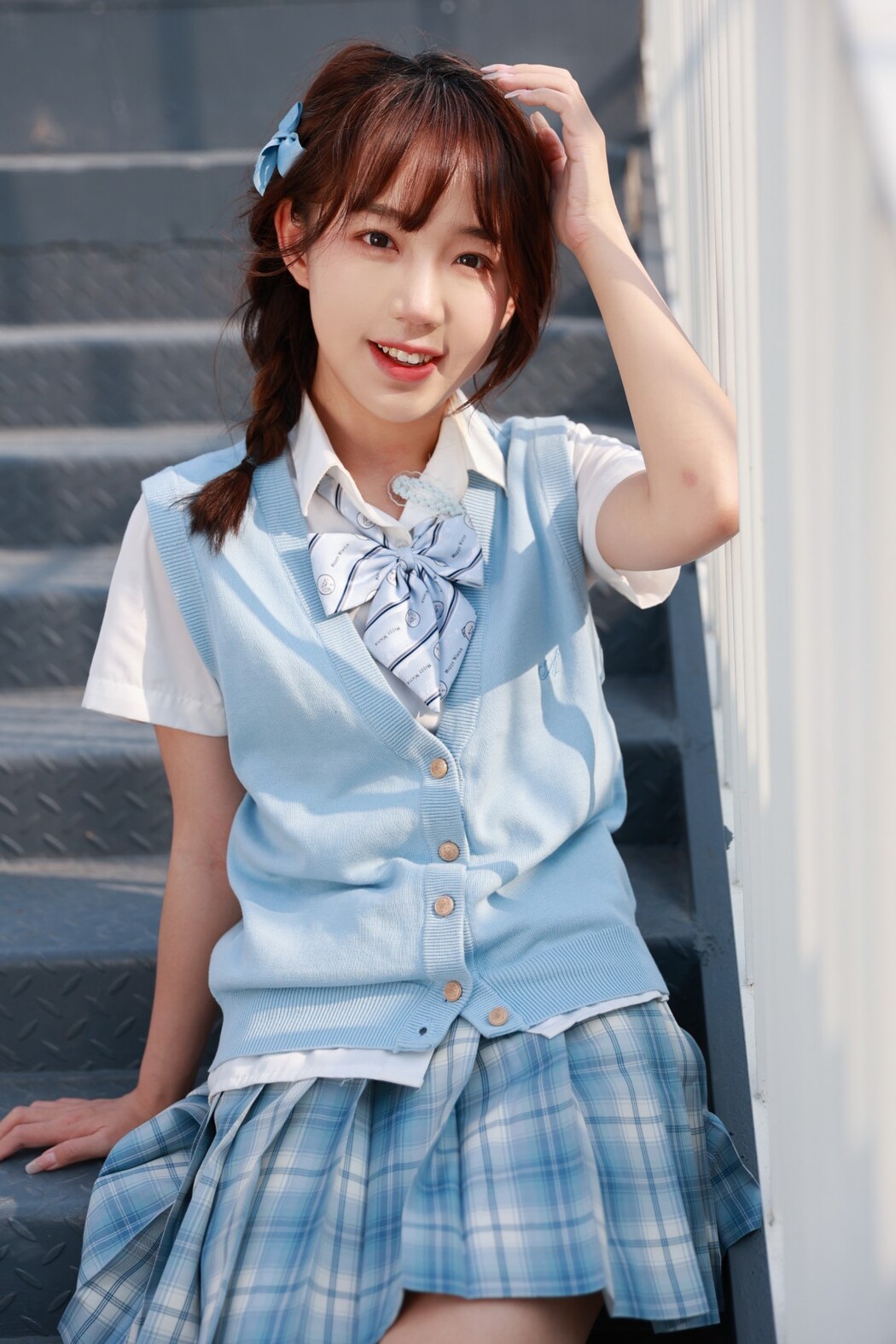 YiTuYu艺图语 Vol.1701 Xiao Shu