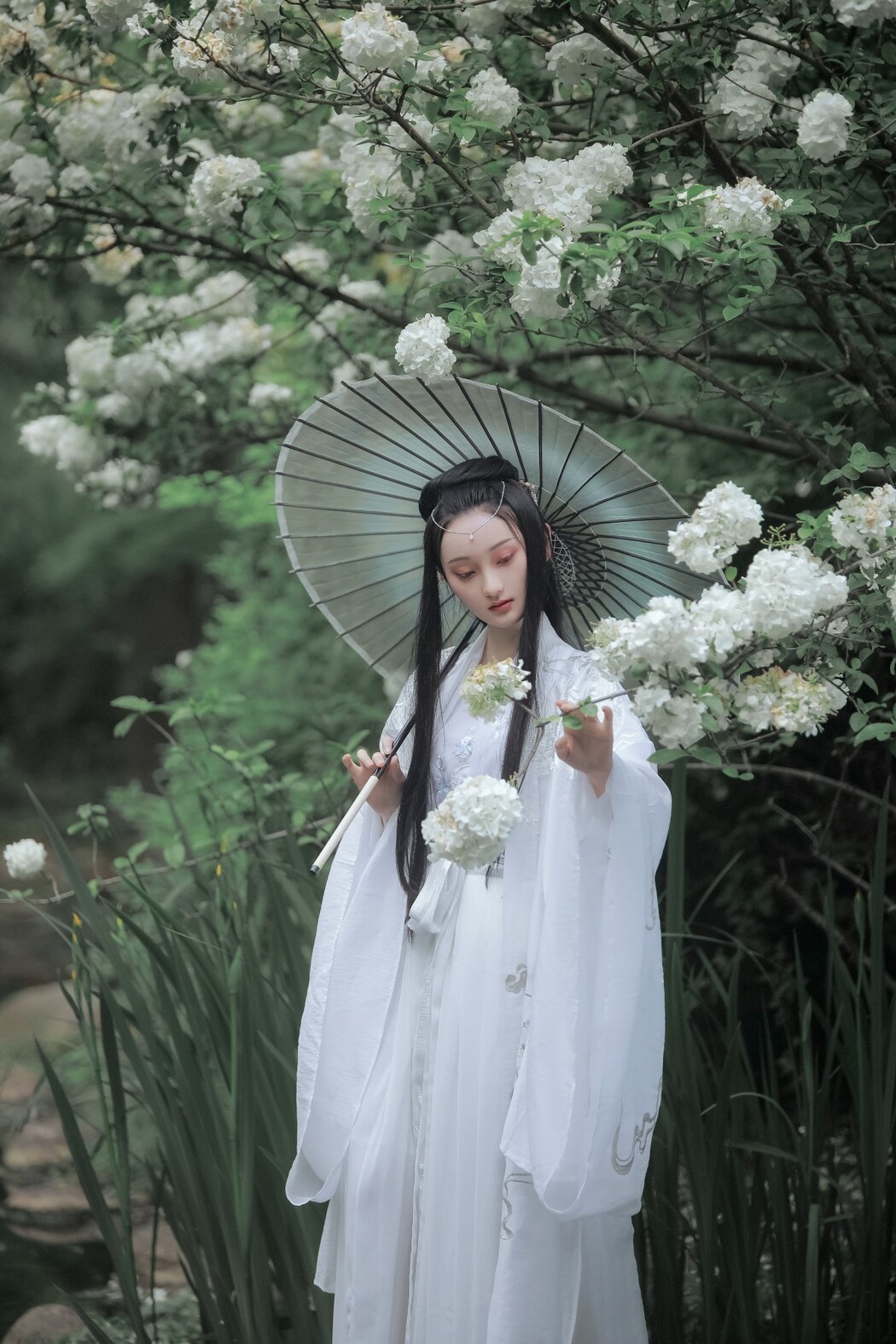 YiTuYu艺图语 Vol.1674 Yun Zhi Shi Xiao Hu Li Ya