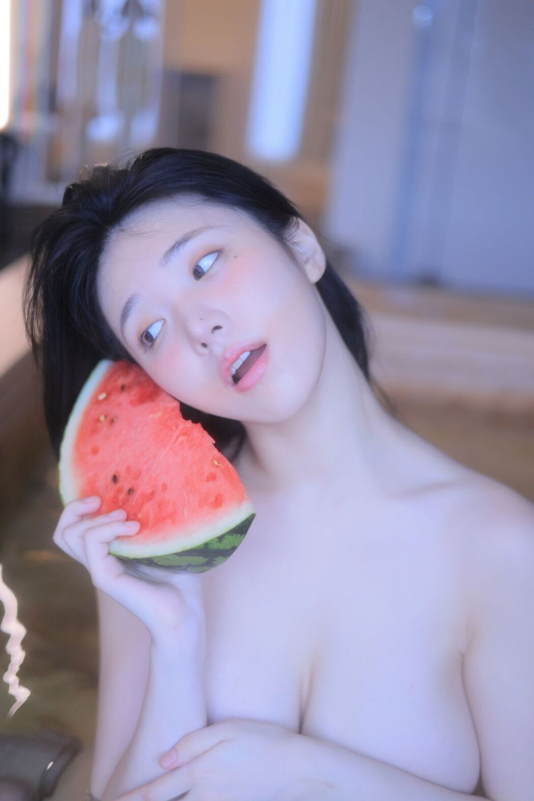 Yeon Woo 연우 – Suika