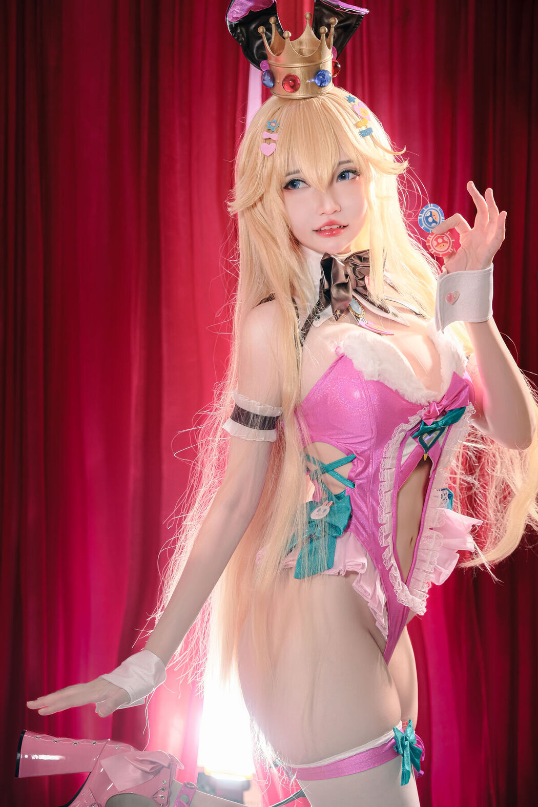 Coser@Potato Godzilla – Peach Bunny Girl