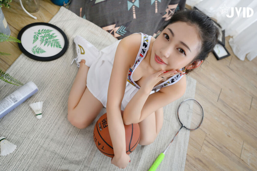 JVID 夏暮光 – WARM UP!激烈運動前,夏慕光上空帶你暖身 Part1