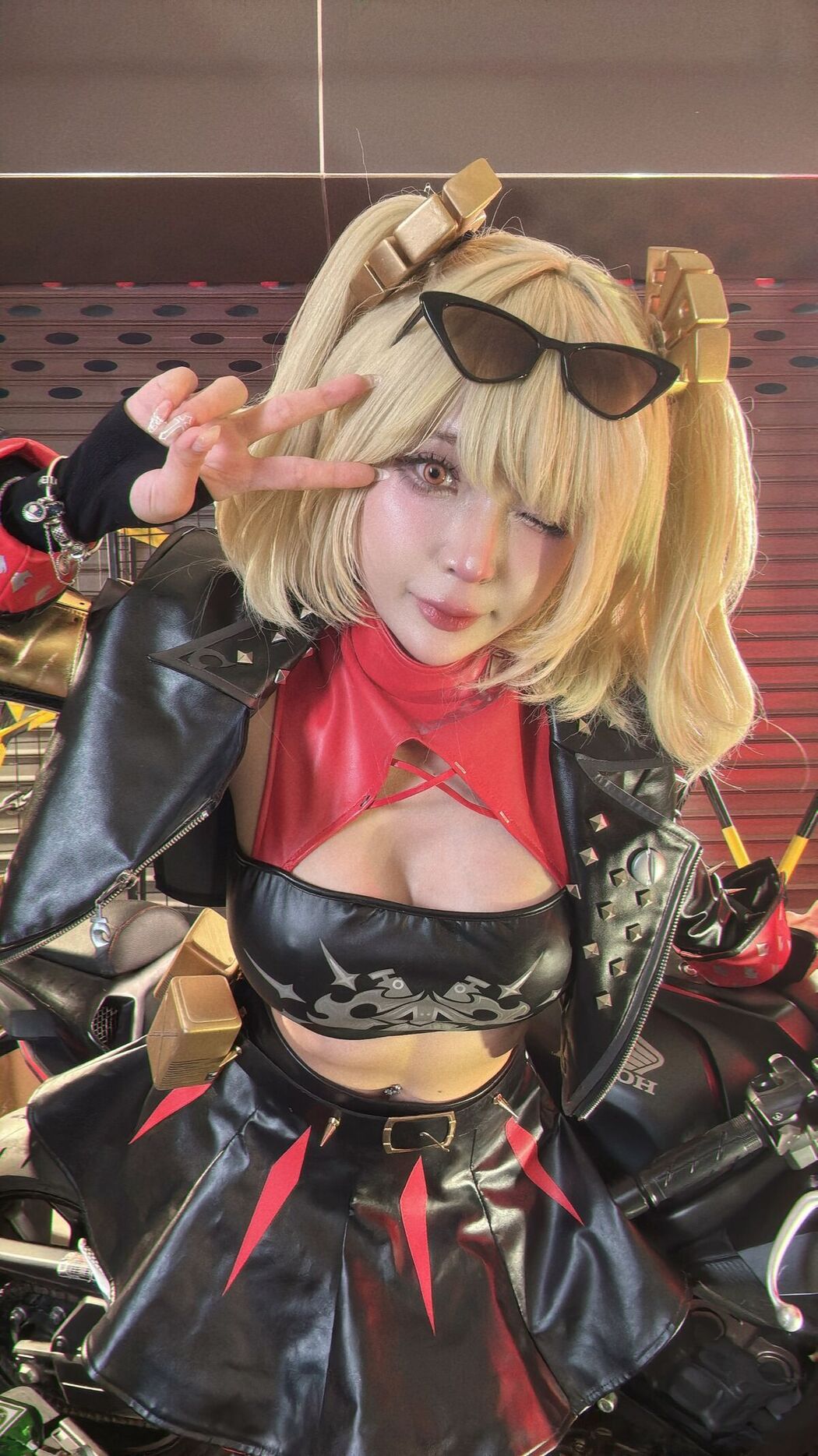 Coser@UmekoJ – Burnice White Zenless Zone Zero Part2