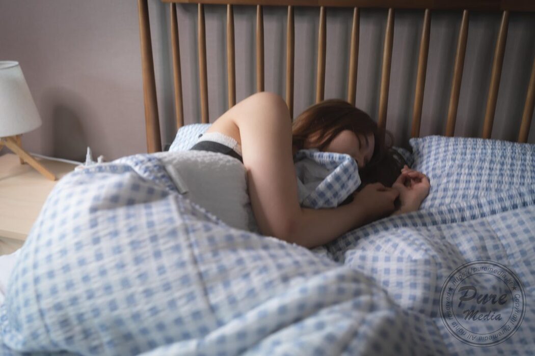 PureMedia Vol.249 Yeha 예하 – Bad Delivery Guy And New Wife A