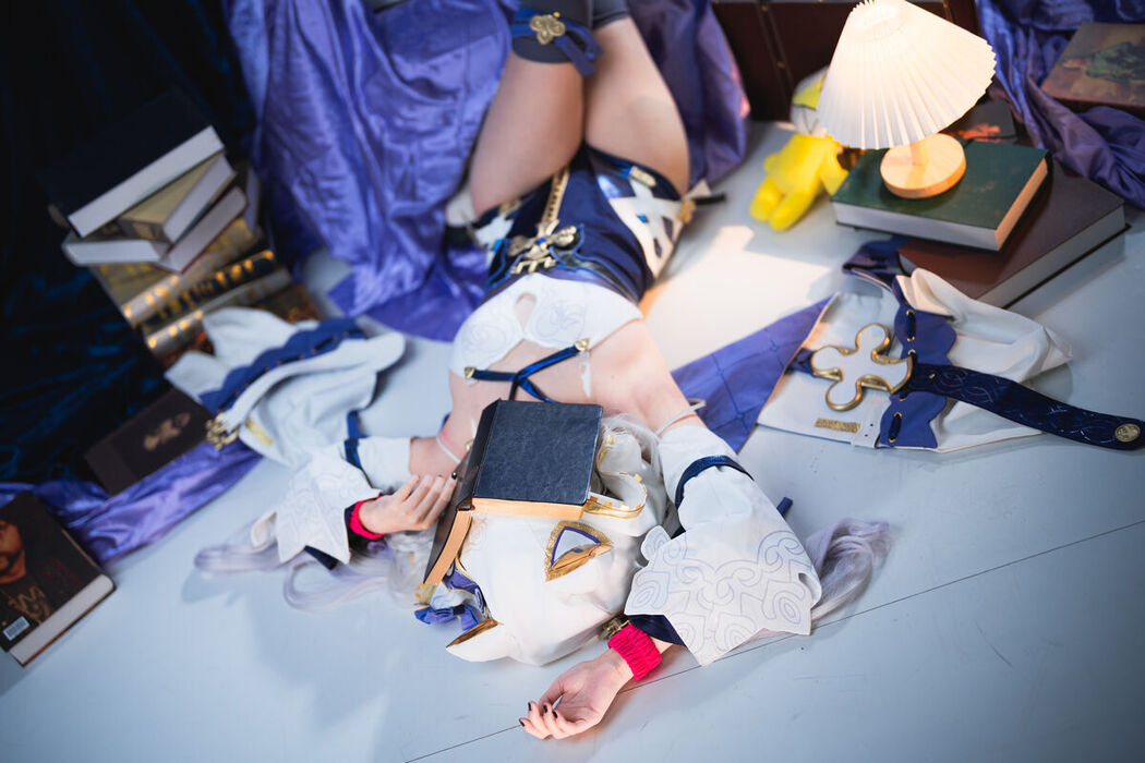 Coser@Seele麦麦 – 德丽莎天命难逃