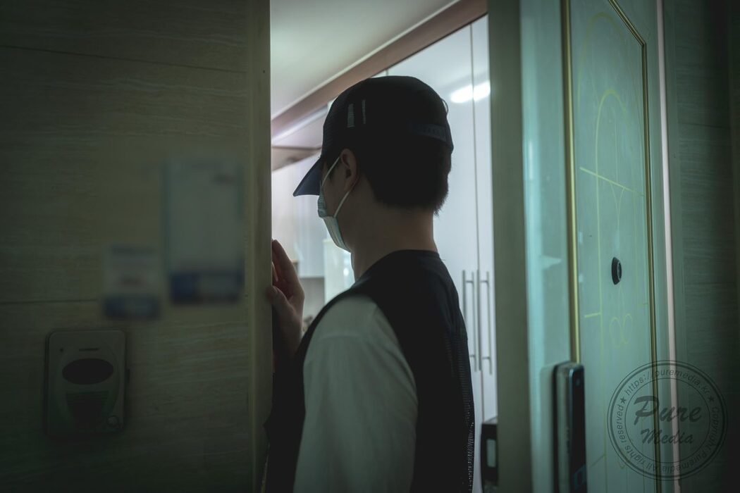 PureMedia Vol.249 Yeha 예하 – Bad Delivery Guy And New Wife A