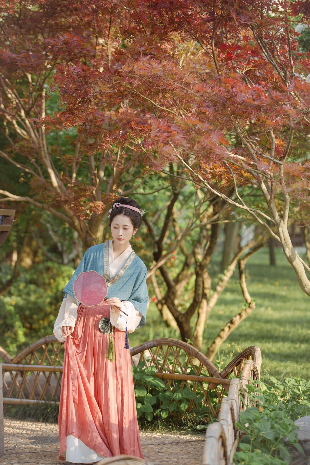 YiTuYu艺图语 Vol.1815 Wu Yue De San Hua Mao