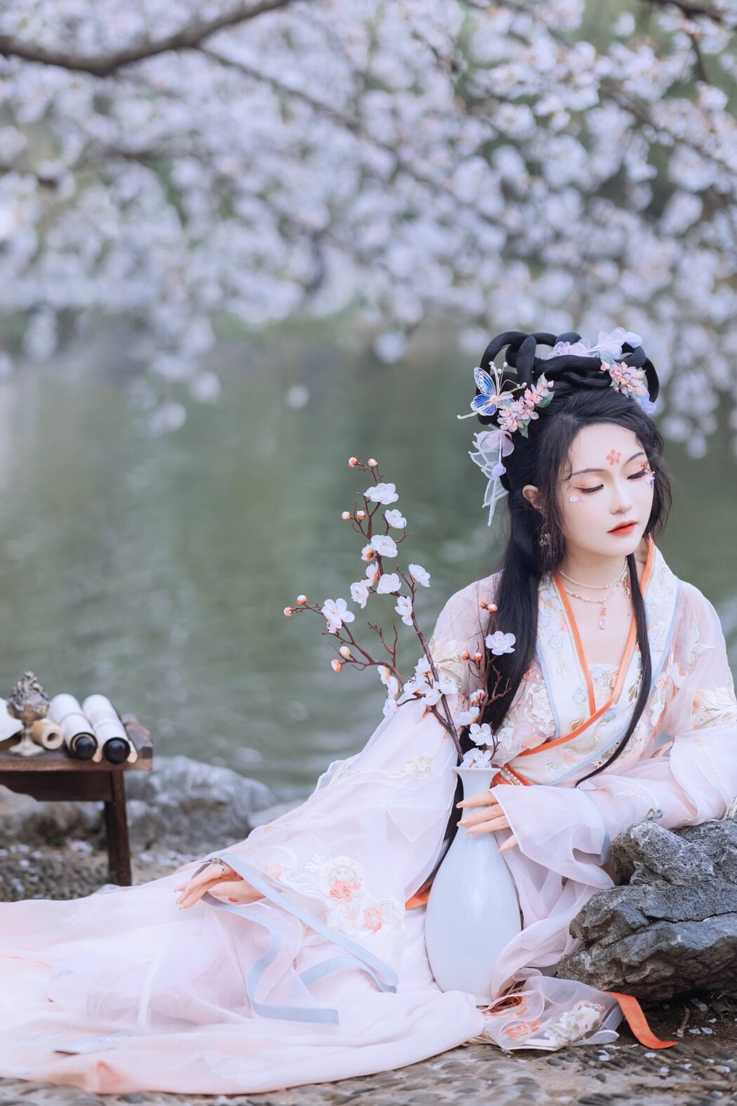 YiTuYu艺图语 Vol.1761 Lu Lu haley