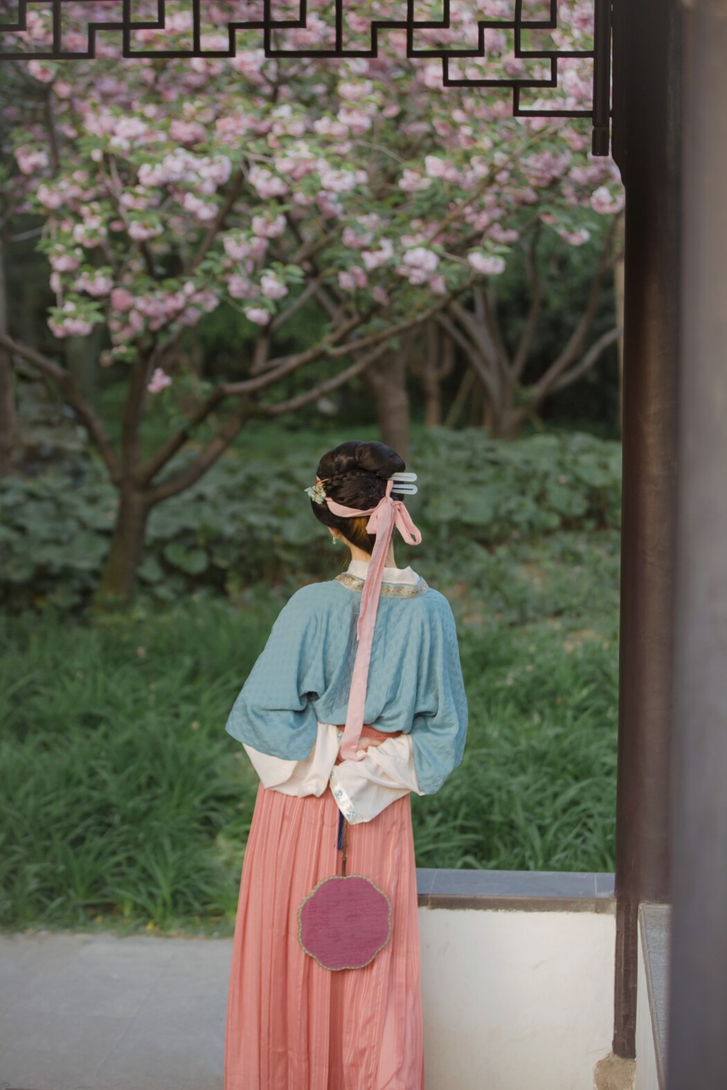 YiTuYu艺图语 Vol.1815 Wu Yue De San Hua Mao