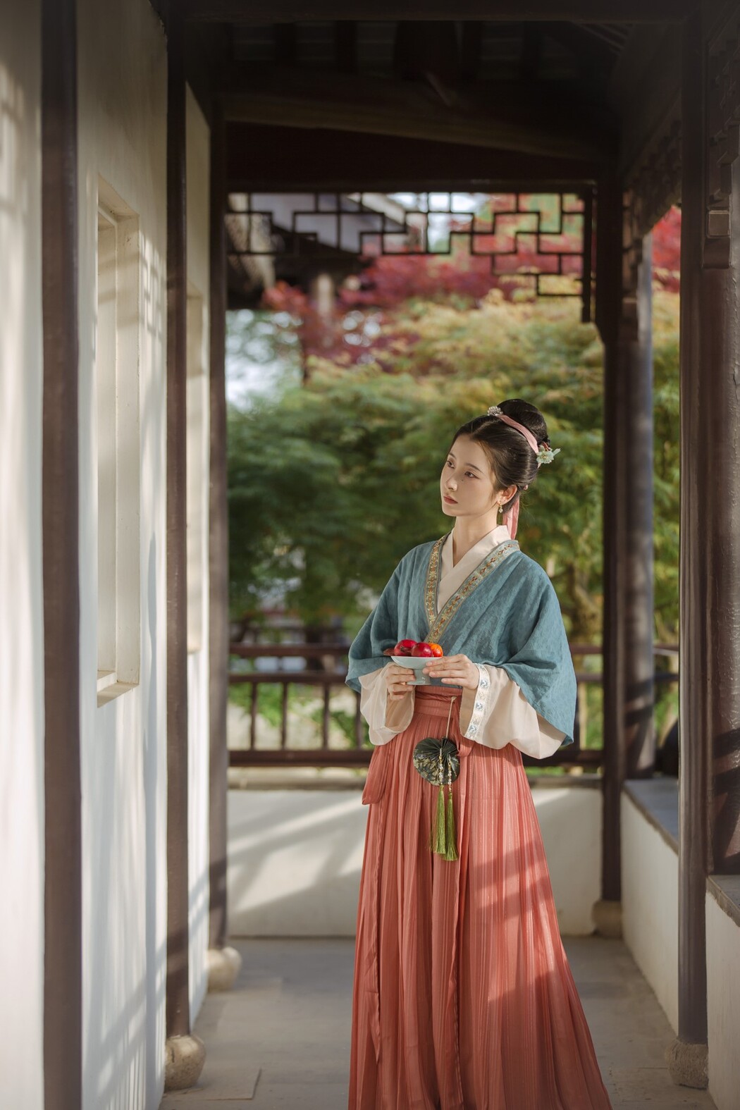 YiTuYu艺图语 Vol.1815 Wu Yue De San Hua Mao