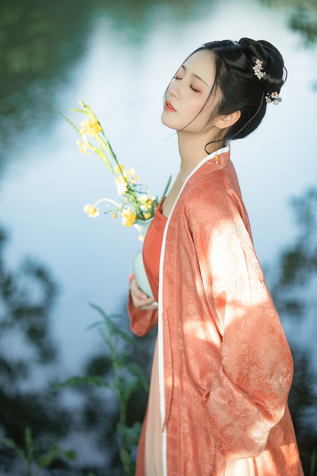 YiTuYu艺图语 Vol.1763 Xiao Wen Nuan Xiang Yao Ge Da Tai Yang