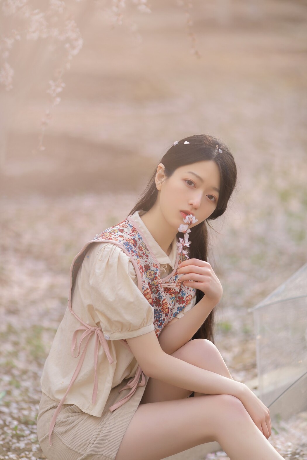 YiTuYu艺图语 Vol.1766 Li You