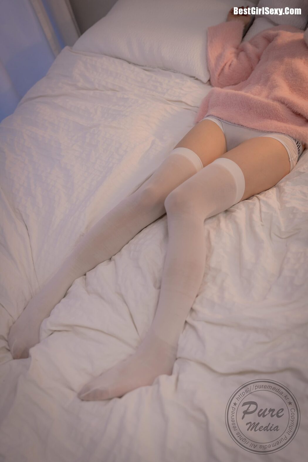 PureMedia Vol.266 Jelly 젤리 – Pinky Buttons And Hole A