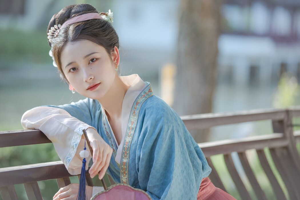 YiTuYu艺图语 Vol.1815 Wu Yue De San Hua Mao