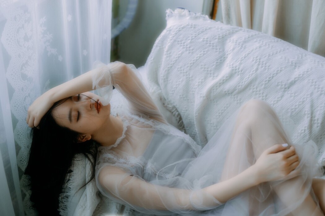 YiTuYu艺图语 Vol.1749 You Ling Hu Zi