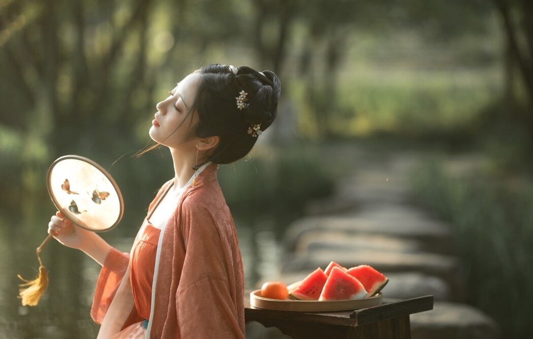 YiTuYu艺图语 Vol.1763 Xiao Wen Nuan Xiang Yao Ge Da Tai Yang