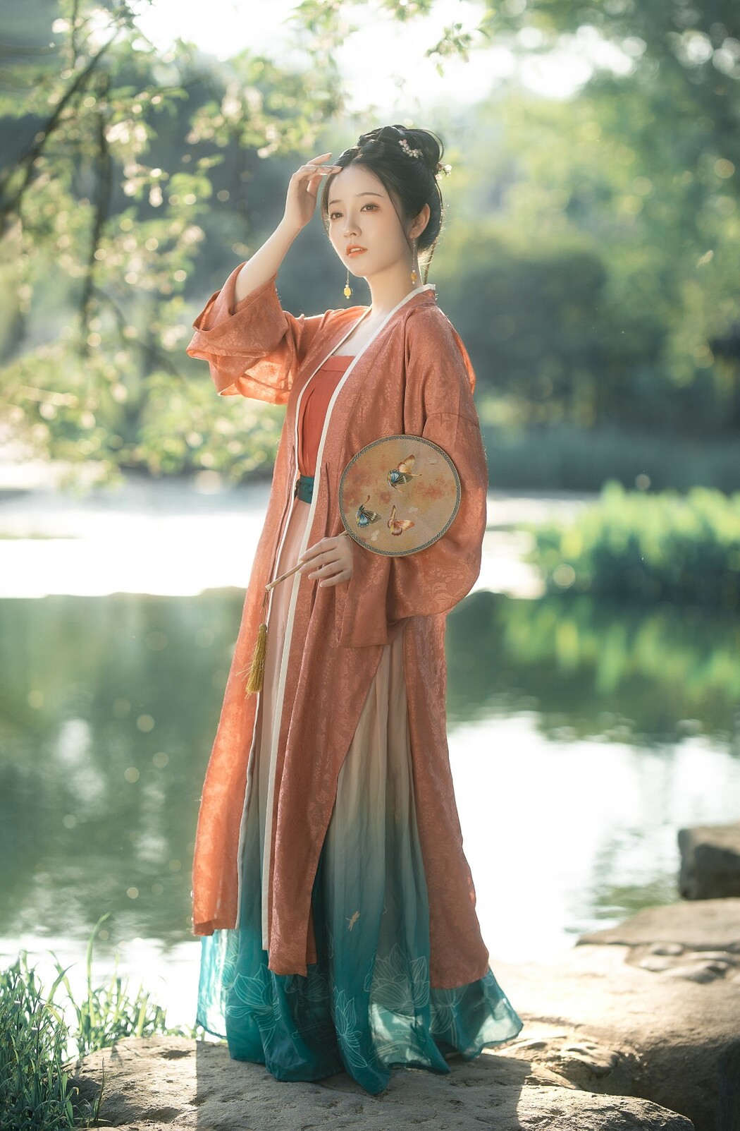 YiTuYu艺图语 Vol.1763 Xiao Wen Nuan Xiang Yao Ge Da Tai Yang