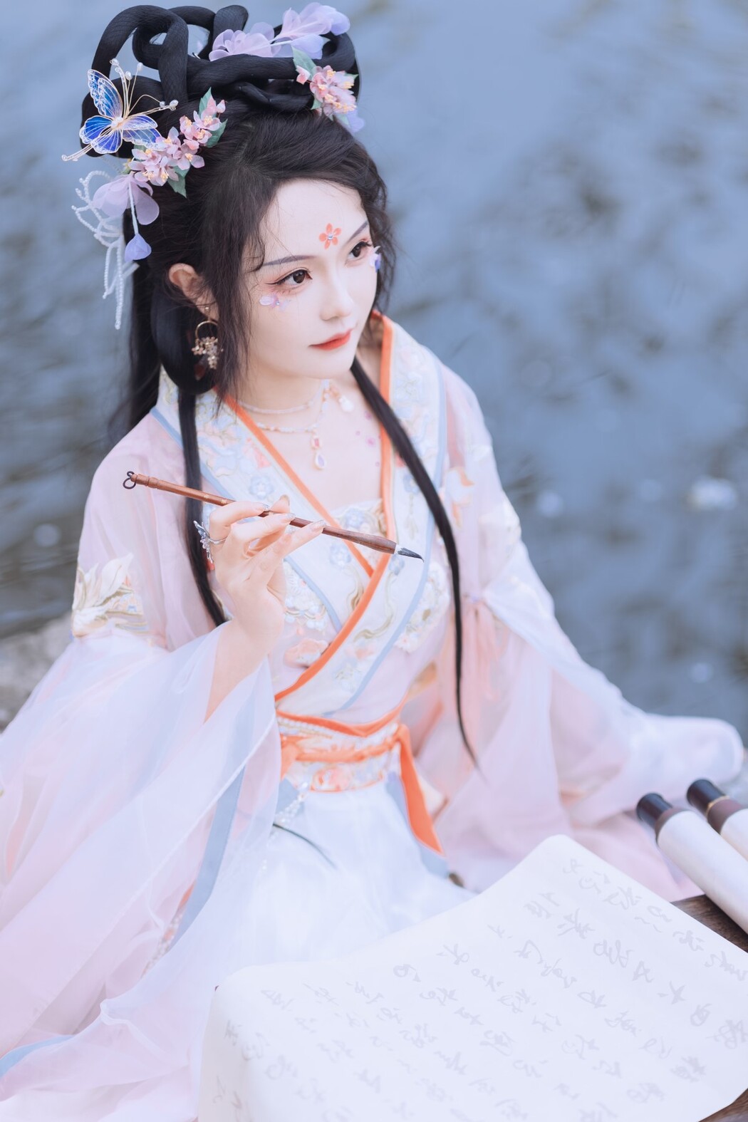 YiTuYu艺图语 Vol.1761 Lu Lu haley