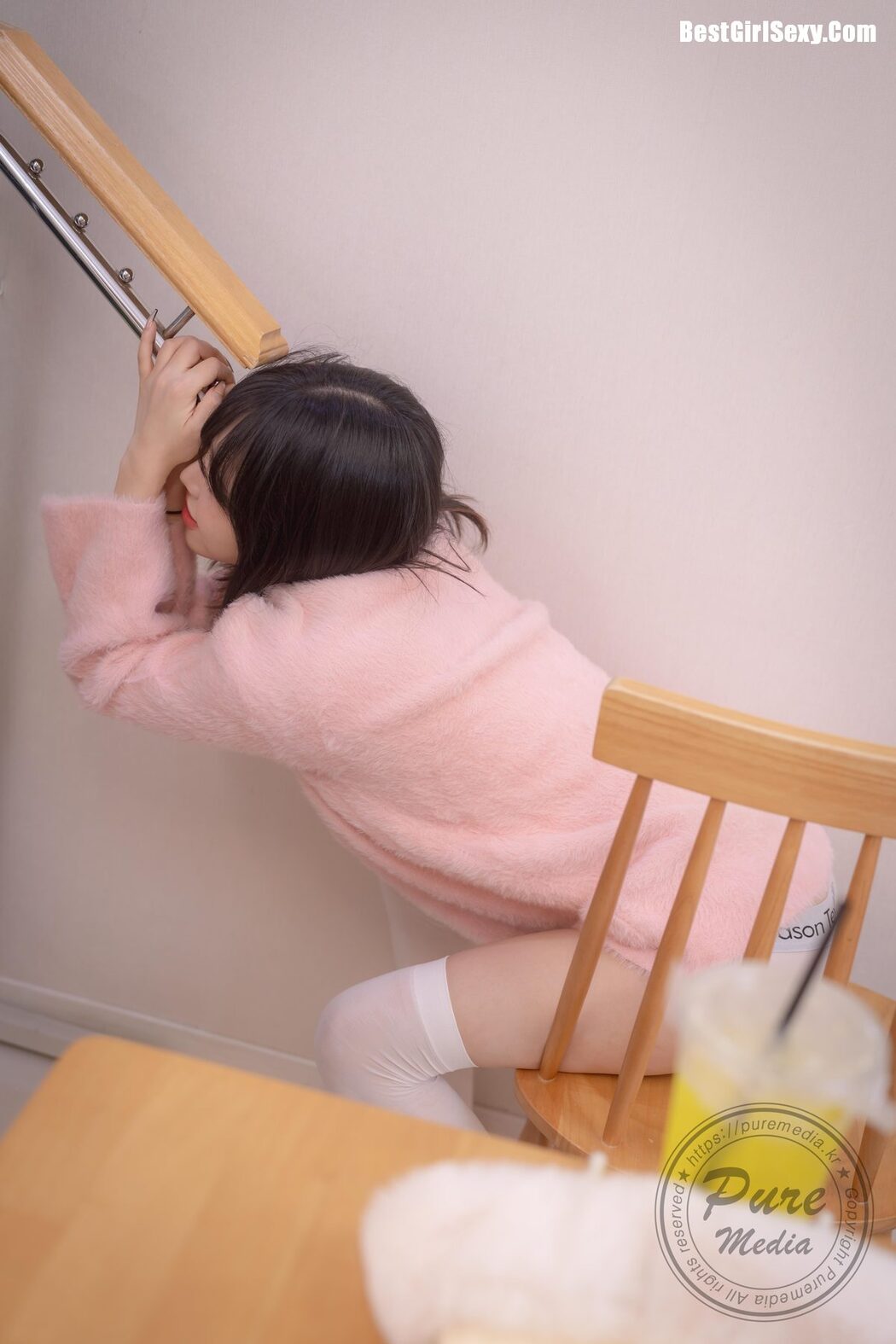 PureMedia Vol.266 Jelly 젤리 – Pinky Buttons And Hole A
