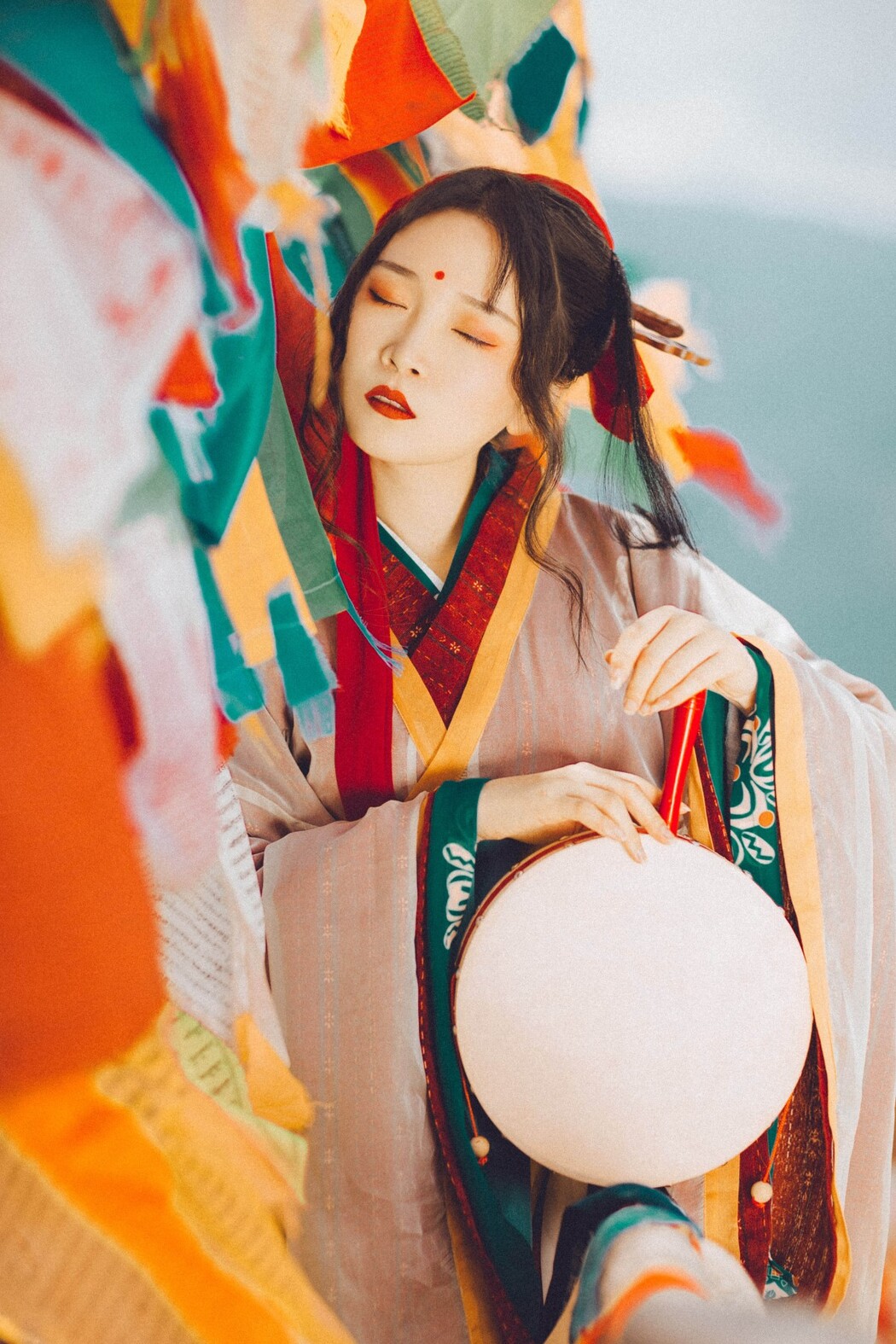 YiTuYu艺图语 Vol.1802 Yue Xia Sang Xiao Chuan