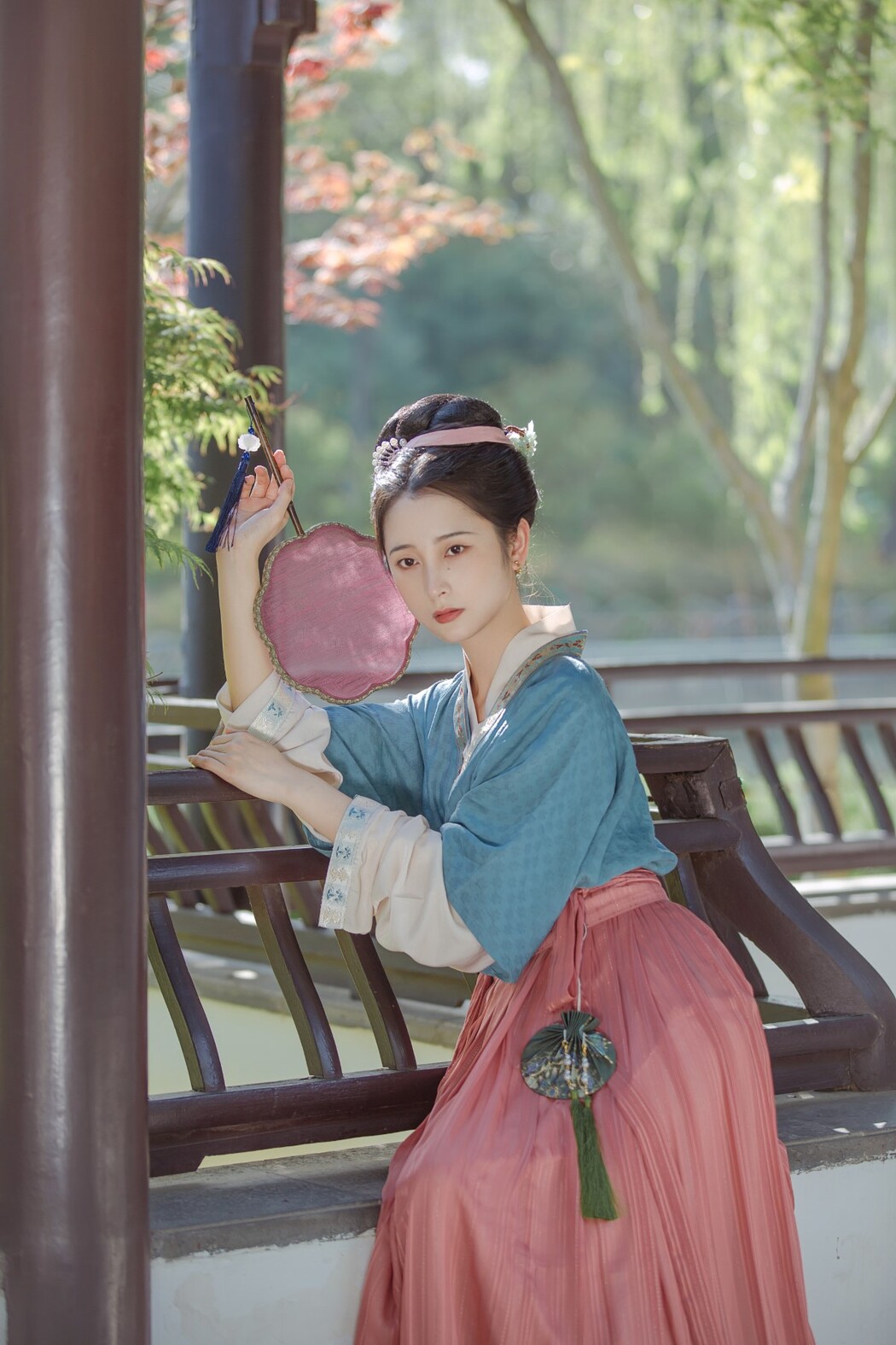YiTuYu艺图语 Vol.1815 Wu Yue De San Hua Mao