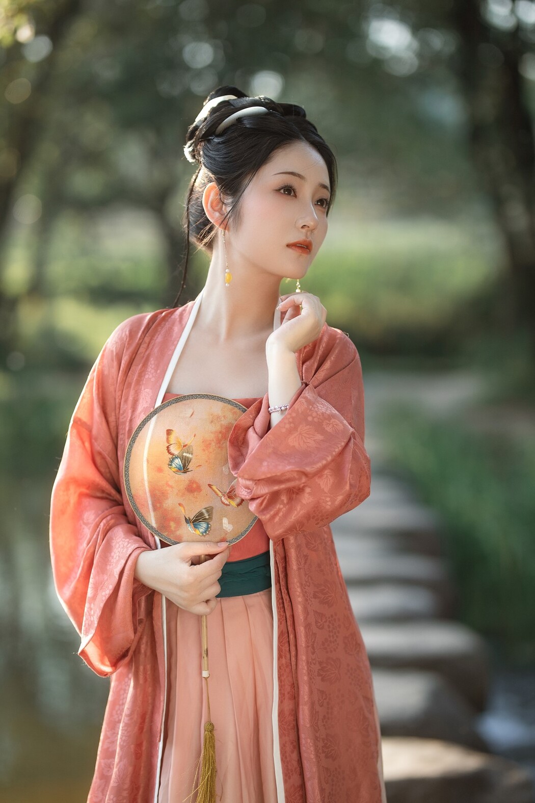 YiTuYu艺图语 Vol.1763 Xiao Wen Nuan Xiang Yao Ge Da Tai Yang