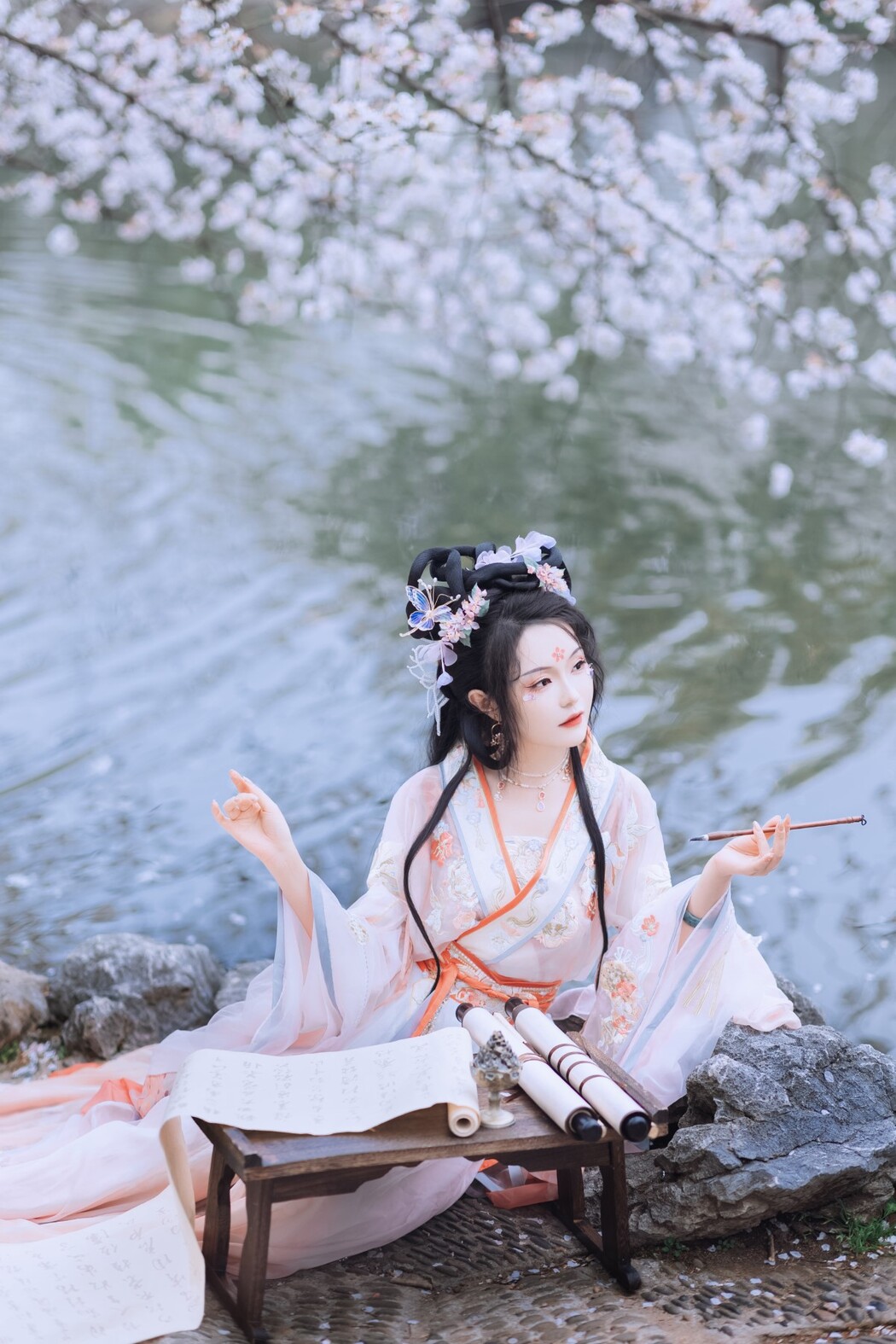 YiTuYu艺图语 Vol.1761 Lu Lu haley