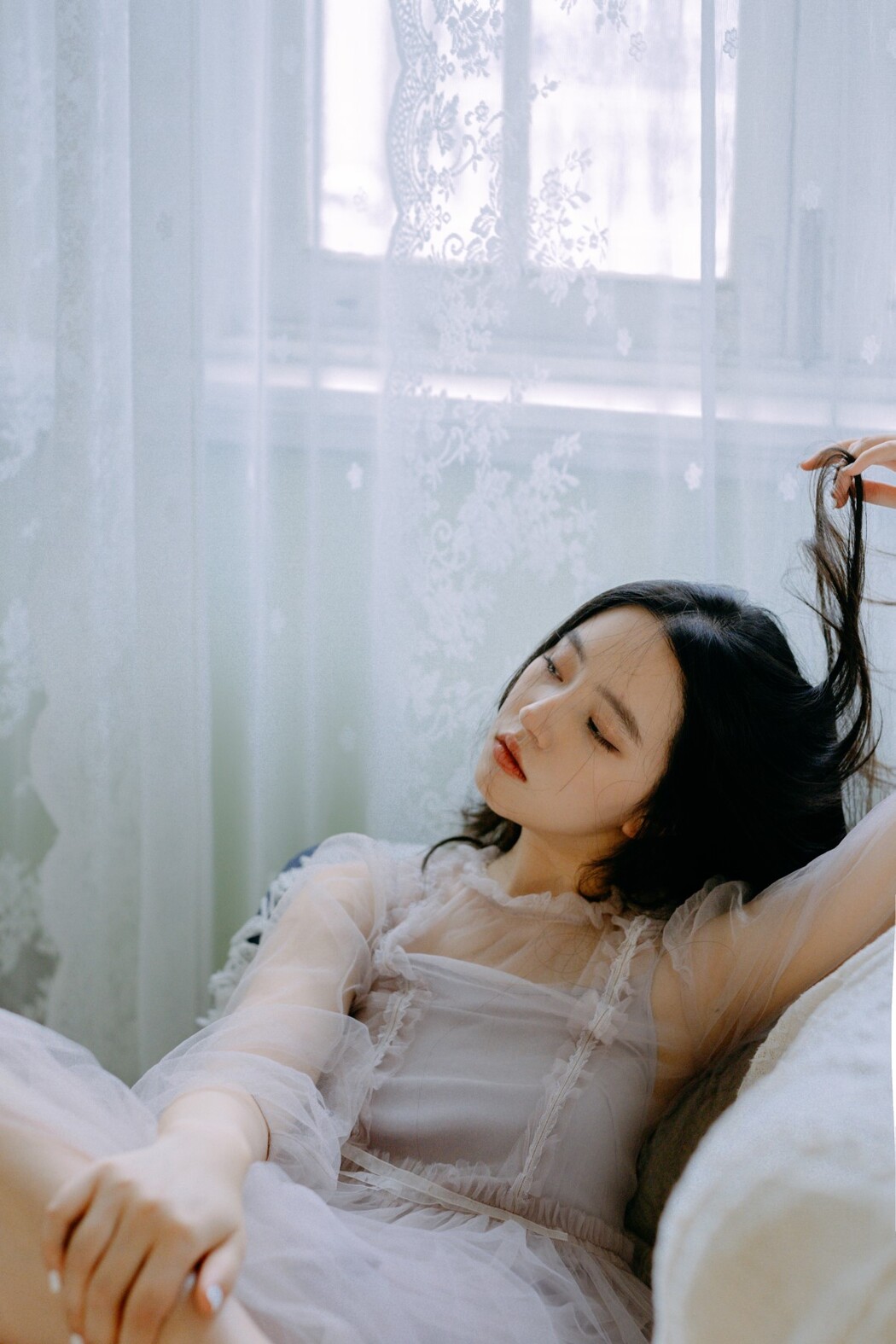 YiTuYu艺图语 Vol.1749 You Ling Hu Zi