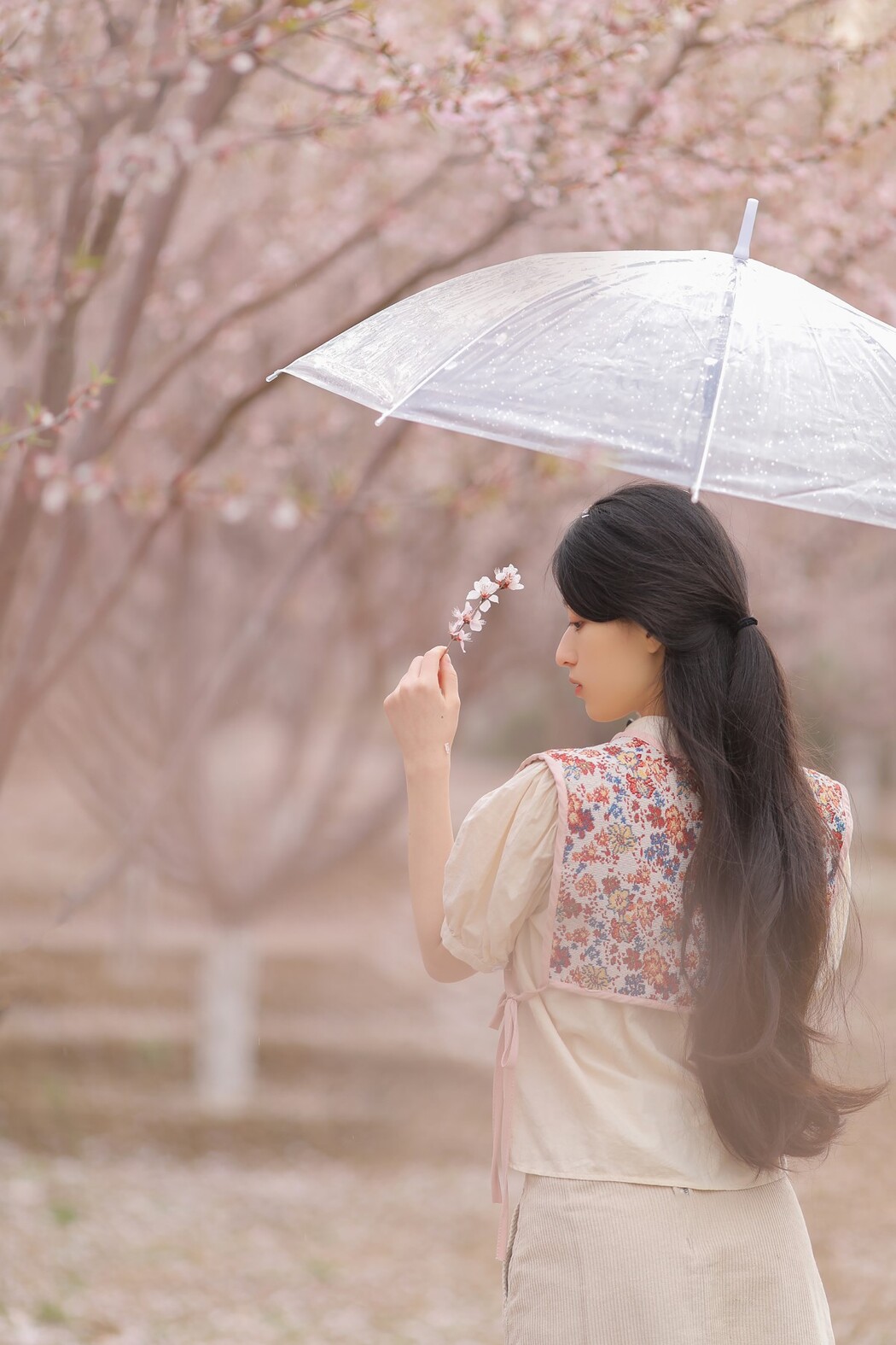 YiTuYu艺图语 Vol.1766 Li You