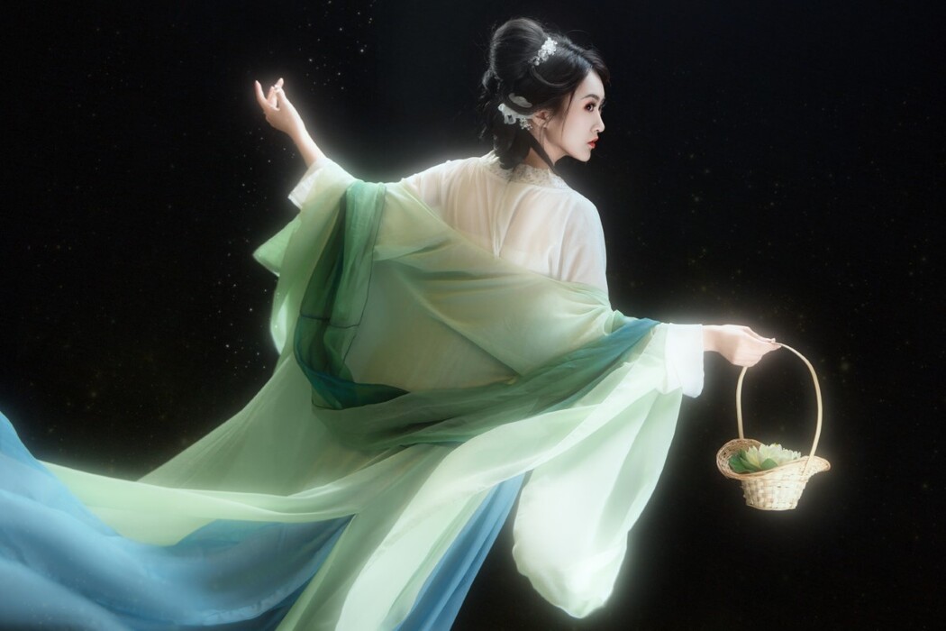 YiTuYu艺图语 Vol.1753 Ni Ni