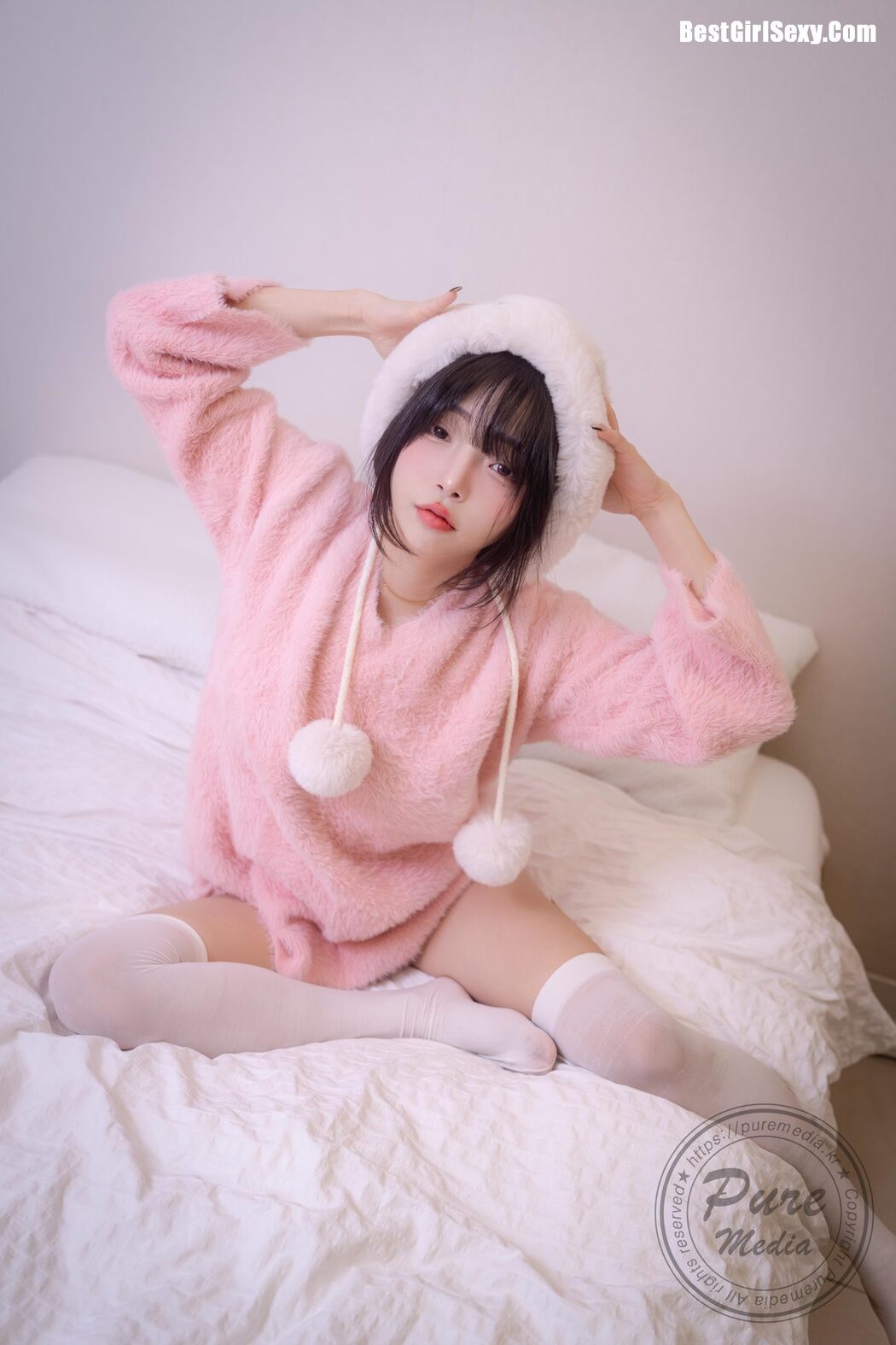 PureMedia Vol.266 Jelly 젤리 – Pinky Buttons And Hole A