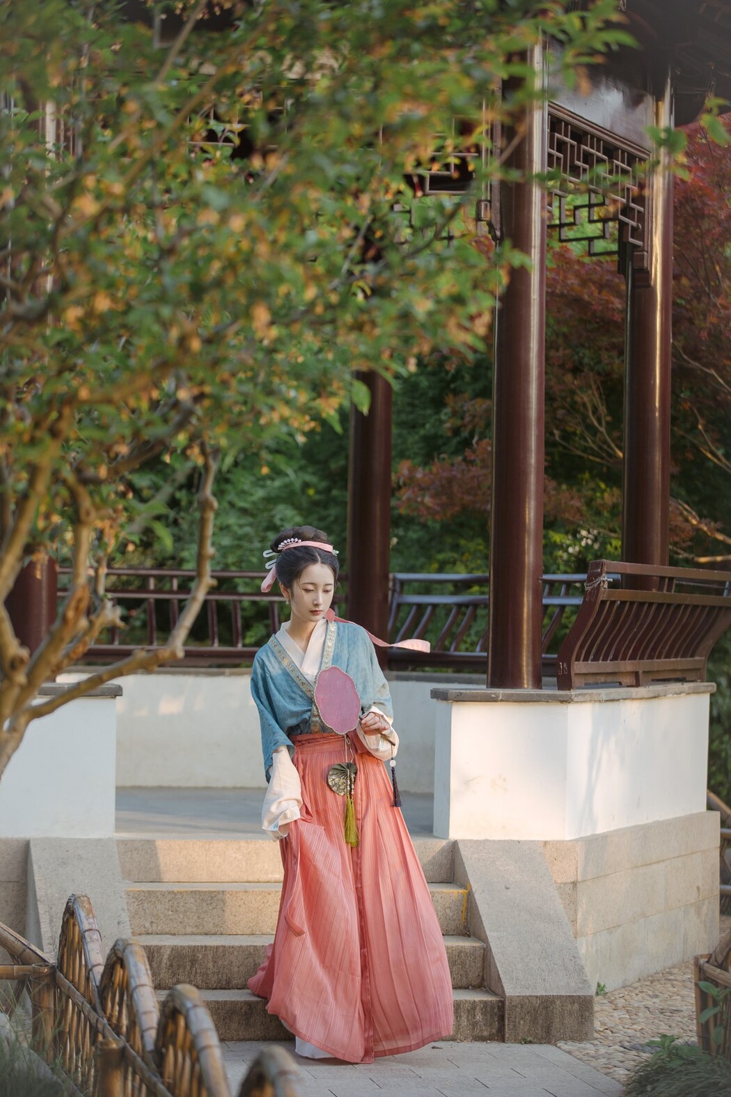 YiTuYu艺图语 Vol.1815 Wu Yue De San Hua Mao