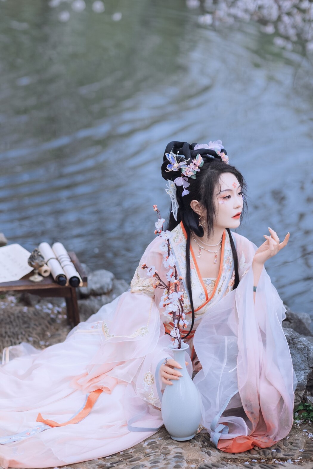 YiTuYu艺图语 Vol.1761 Lu Lu haley