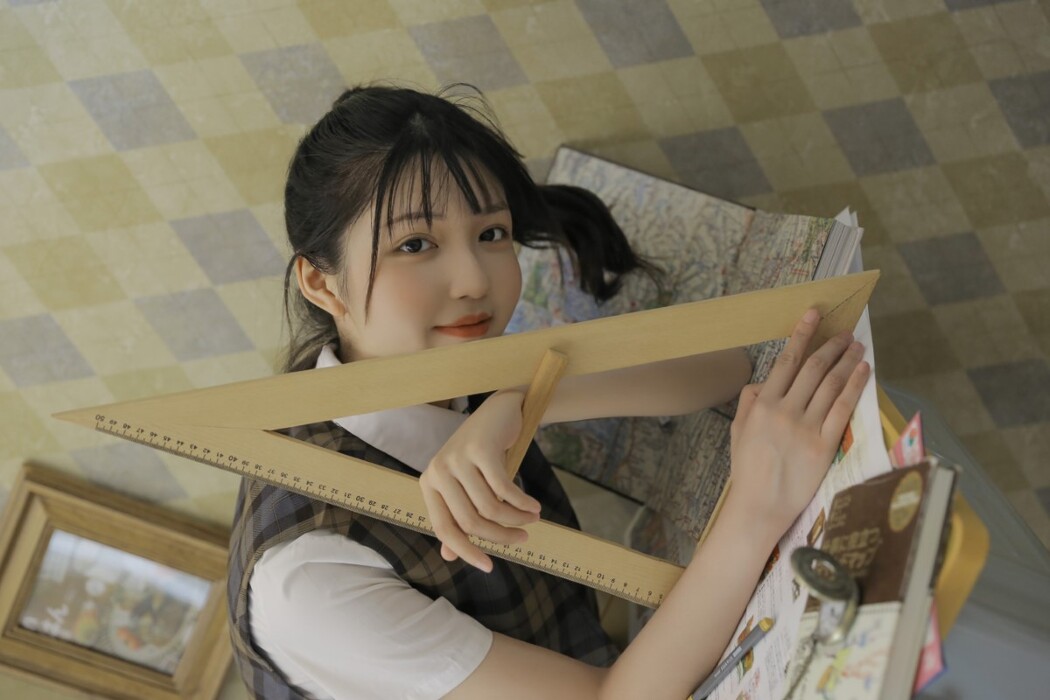 YiTuYu艺图语 Vol.1808 Jin Di Vivian