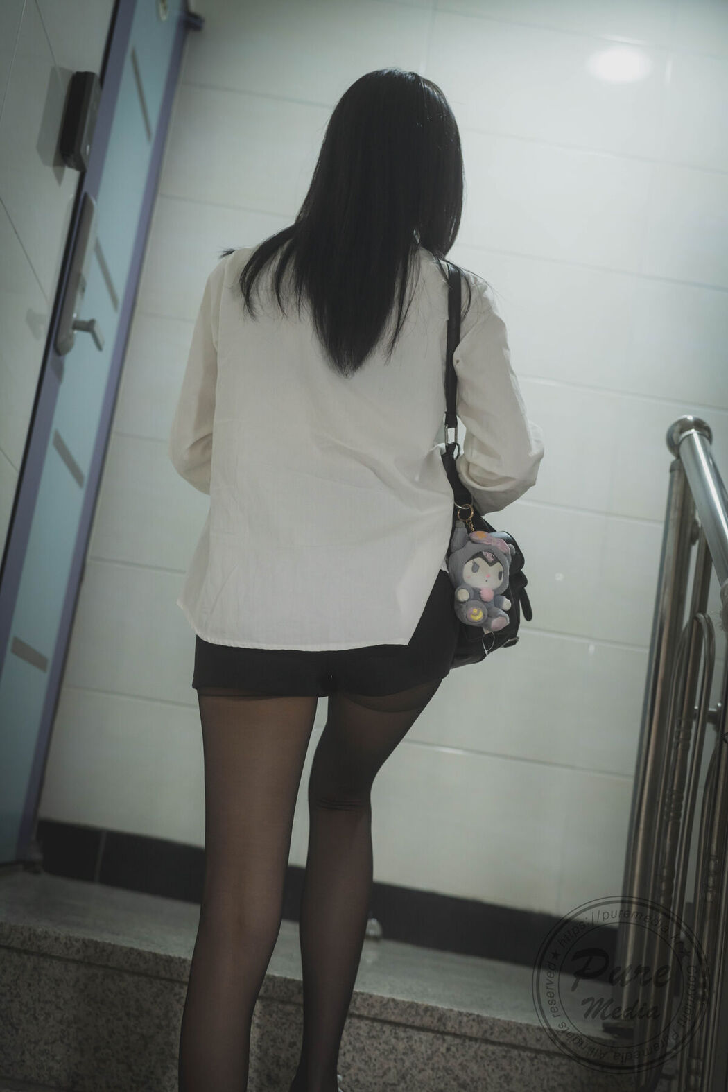 PureMedia Vol.285 Hina 히나 – Psycho Stalkers Room Part1