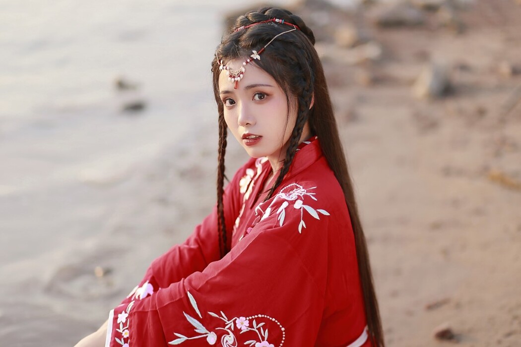 YiTuYu艺图语 Vol.1824 Yi Yue
