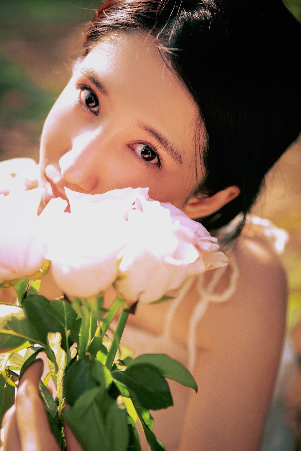 YiTuYu艺图语 Vol.1827 Qian